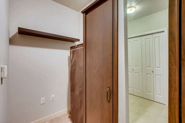 Photo - SPACIOUS 1-BEDROOM APARTMENT FOR RENT IN DOWNTOWN BALLARD!