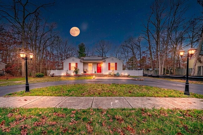 Photo - 303 Martin L King Ave