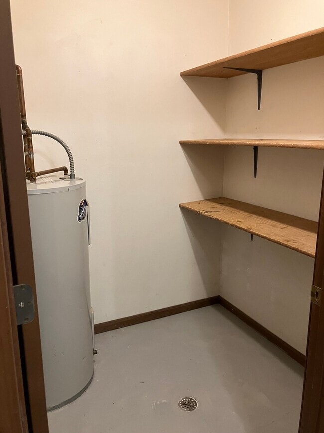 Photo - 803 Roundhouse Addn Unit 803 106