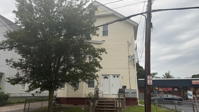 188 Division St Unit FL 3