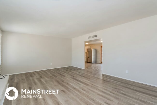 Photo - 7321 E Lakeside Dr