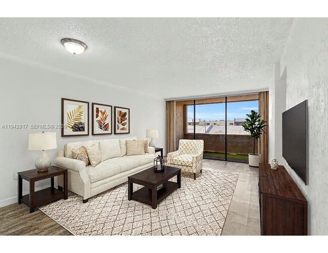 Building Photo - 10400 SW 108th Ave Unit A413