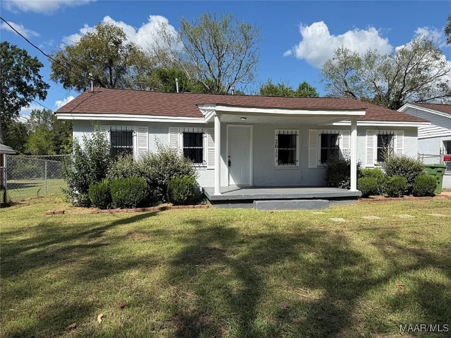 Building Photo - 2015 Stokes St