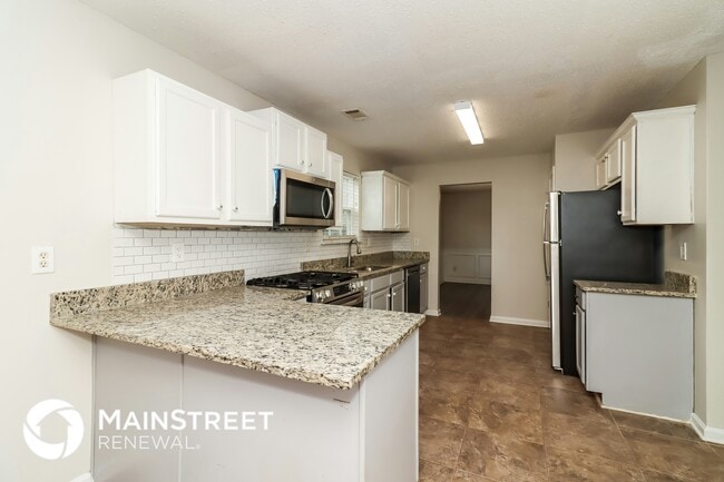 Photo - 17 Freedom Ct