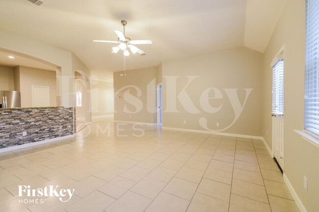 Photo - 7807 Jarrod Way