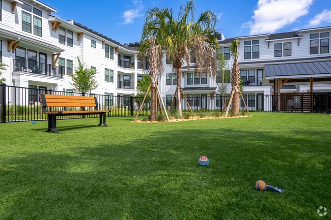 Dog Park - The Wilds at Trailwinds