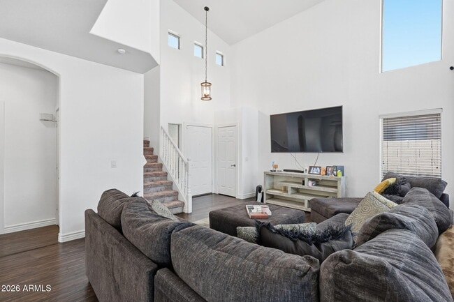 Photo - 2033 N 107th Dr
