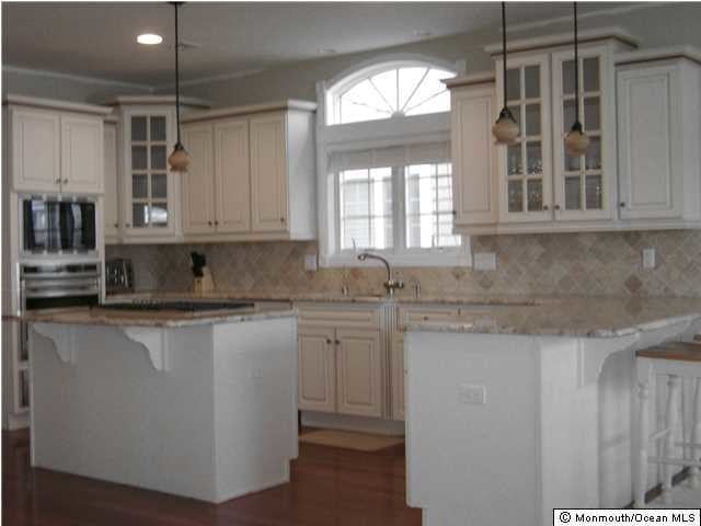 Photo - 1618 Beacon Ln