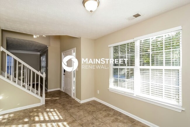 Photo - 4 Bedroom Pet-Friendly Home in Austell, GA with Main Street Renewal