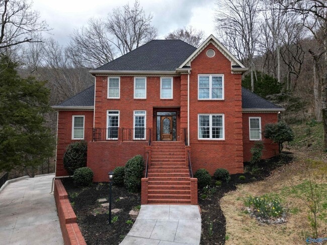 Photo - 1319 Chesterfield Rd SE