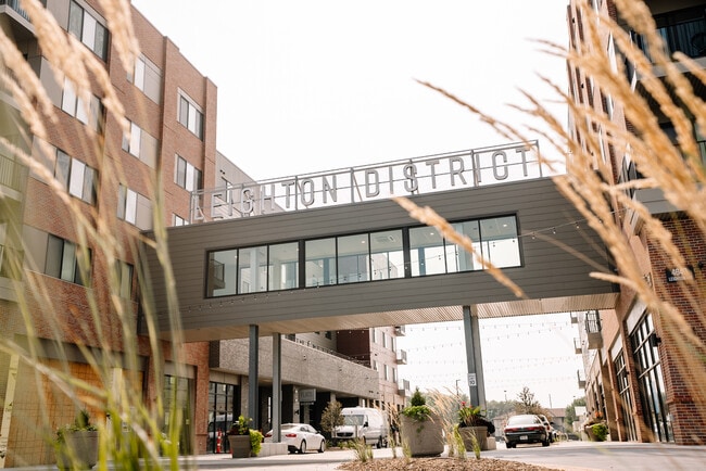 The Flats at Leighton District