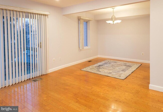 Photo - 14654 Bauer Dr