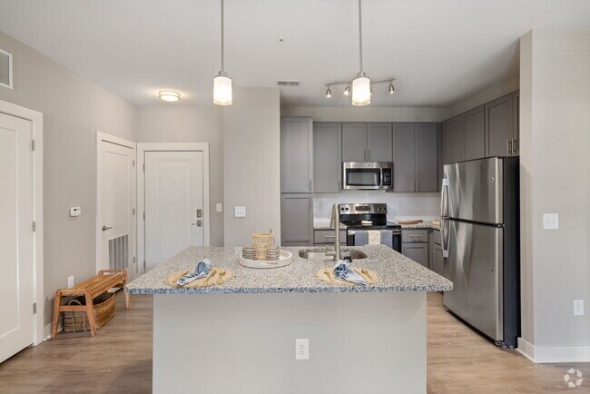 Building Photo - The Marlowe Lake Boone Rental
