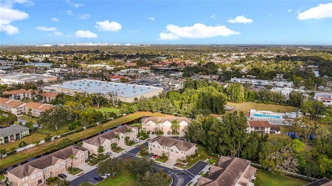 Building Photo - 3884 Deberry Dr