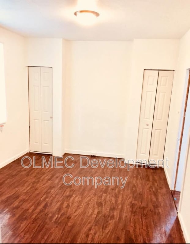 Photo - 817 Anaheim St