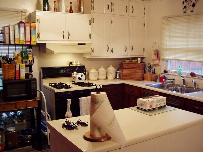 Photo - 106 Woodland Ct