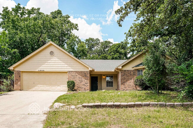 Building Photo - 3908 Helmsford Dr