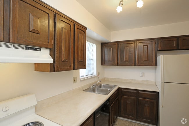 Olde Towne Apartments