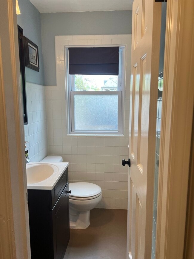 Photo - 4716 Wolf Rd