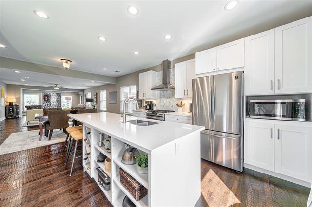 Photo - 7214 Kenwell St