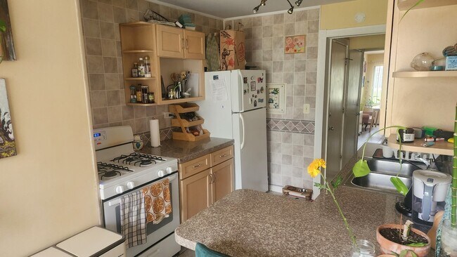 Photo - 932 E Old Willow Rd Unidad 102