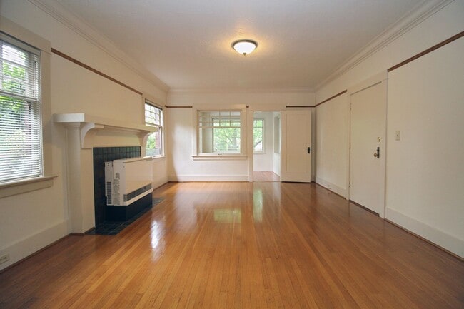 Photo - 1624 NE Tillamook St Unit 07