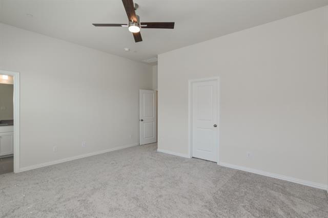 Photo - 2805 Jacaranda Dr