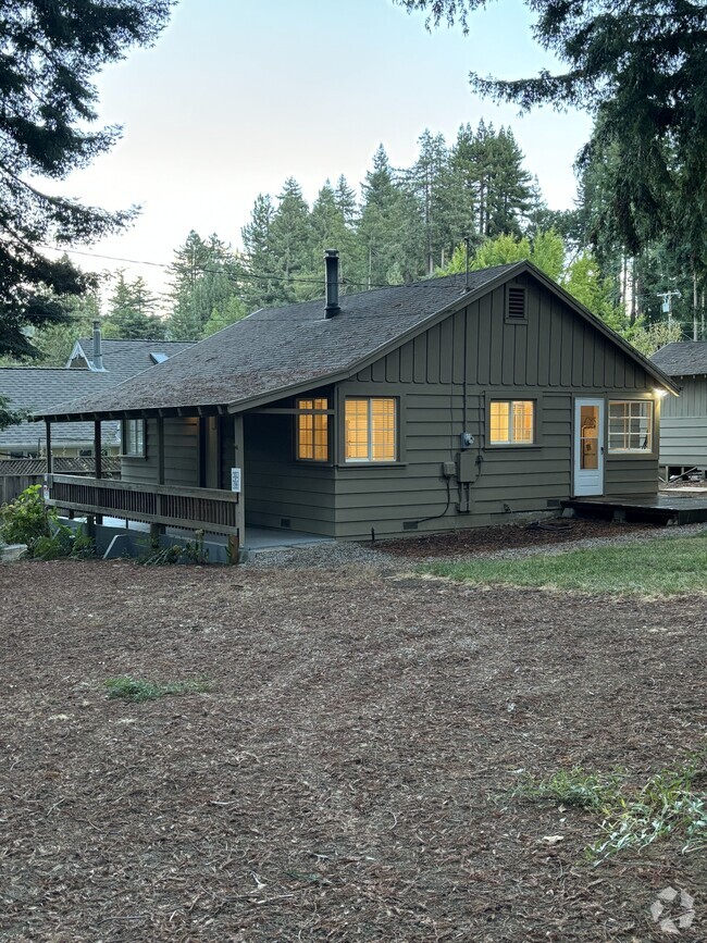 Building Photo - 13475 Big Basin Wy Rental