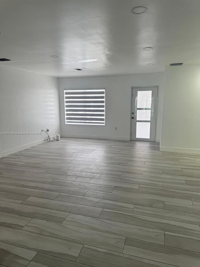 Photo - 20028 SW 124th Pl