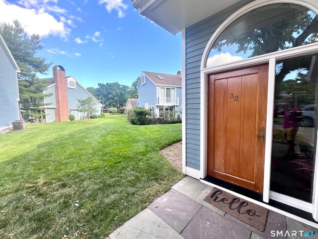 Photo - 32 Regents Pk Unit 32