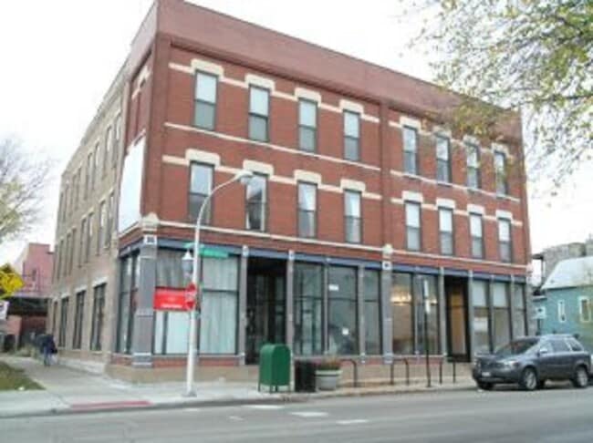 Photo - 3055 N Sheffield Ave Unit # 03C