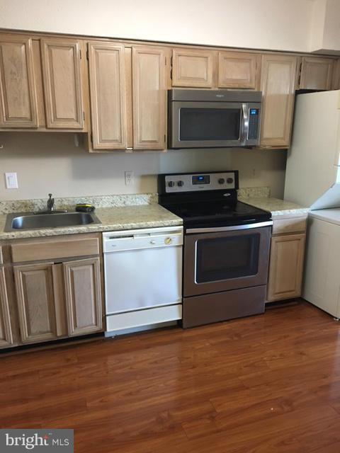 Photo - 3713 S George Mason Dr Apartment Unit 1509