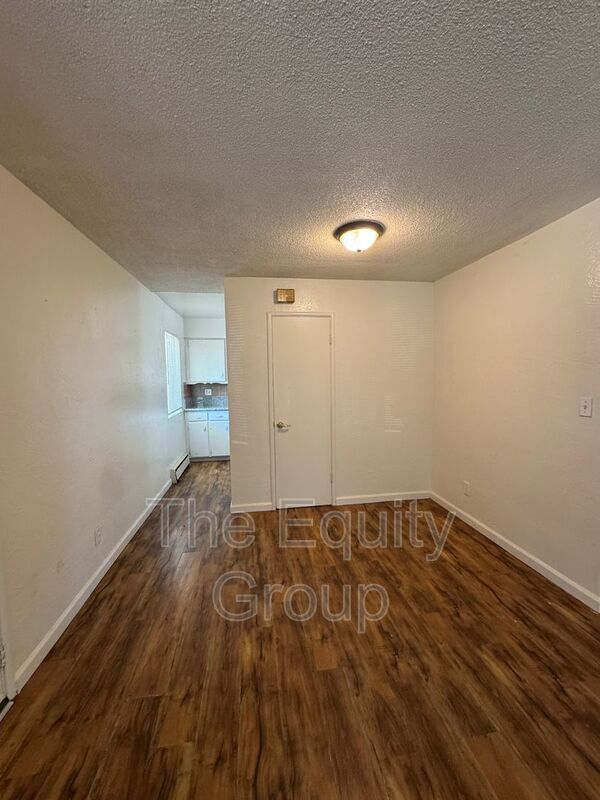 Photo - 352 S Blackstone St Unit 6