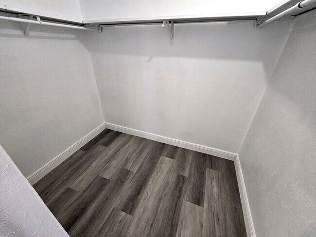 Photo - Large Two bedrooms with a cover patio