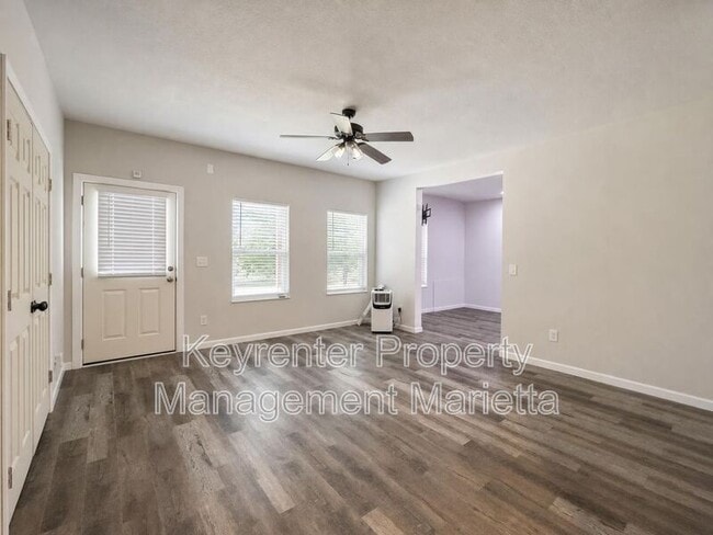 Photo - 101 Honeydew Ln