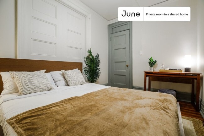 Photo - Room in Shared 4 bed/1 bath home Unit C