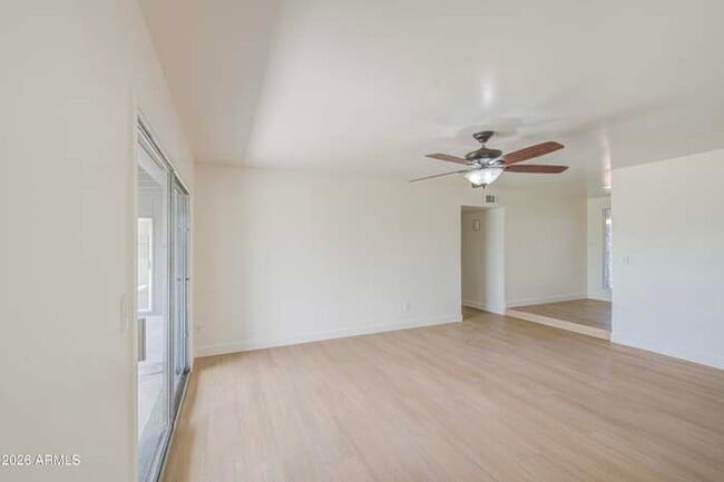 Photo - 613 W Peralta Ave