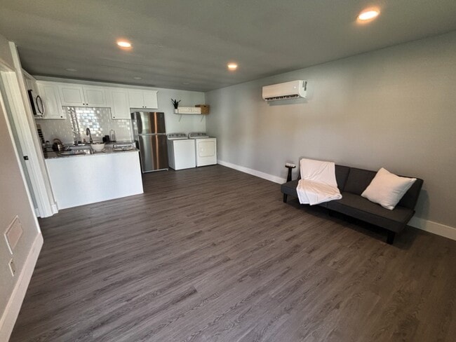 Photo - 604 Allen Ave Unit C