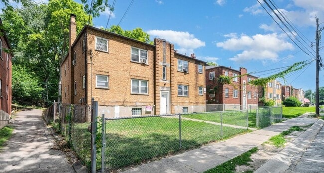 Photo - 1640 Anita Pl Unidad Apt 2