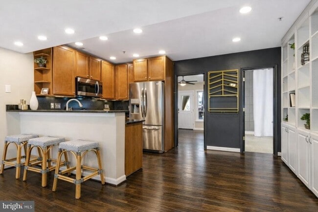 Photo - 1519 Constitution Ave NE Unit 101