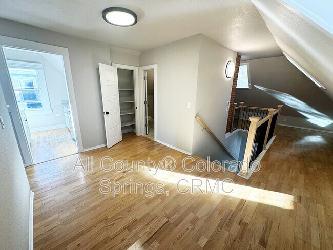 Photo - 330 E Cache La Poudre St Unit 201