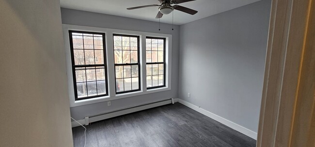 Photo - 1046 E 228th St Townhome