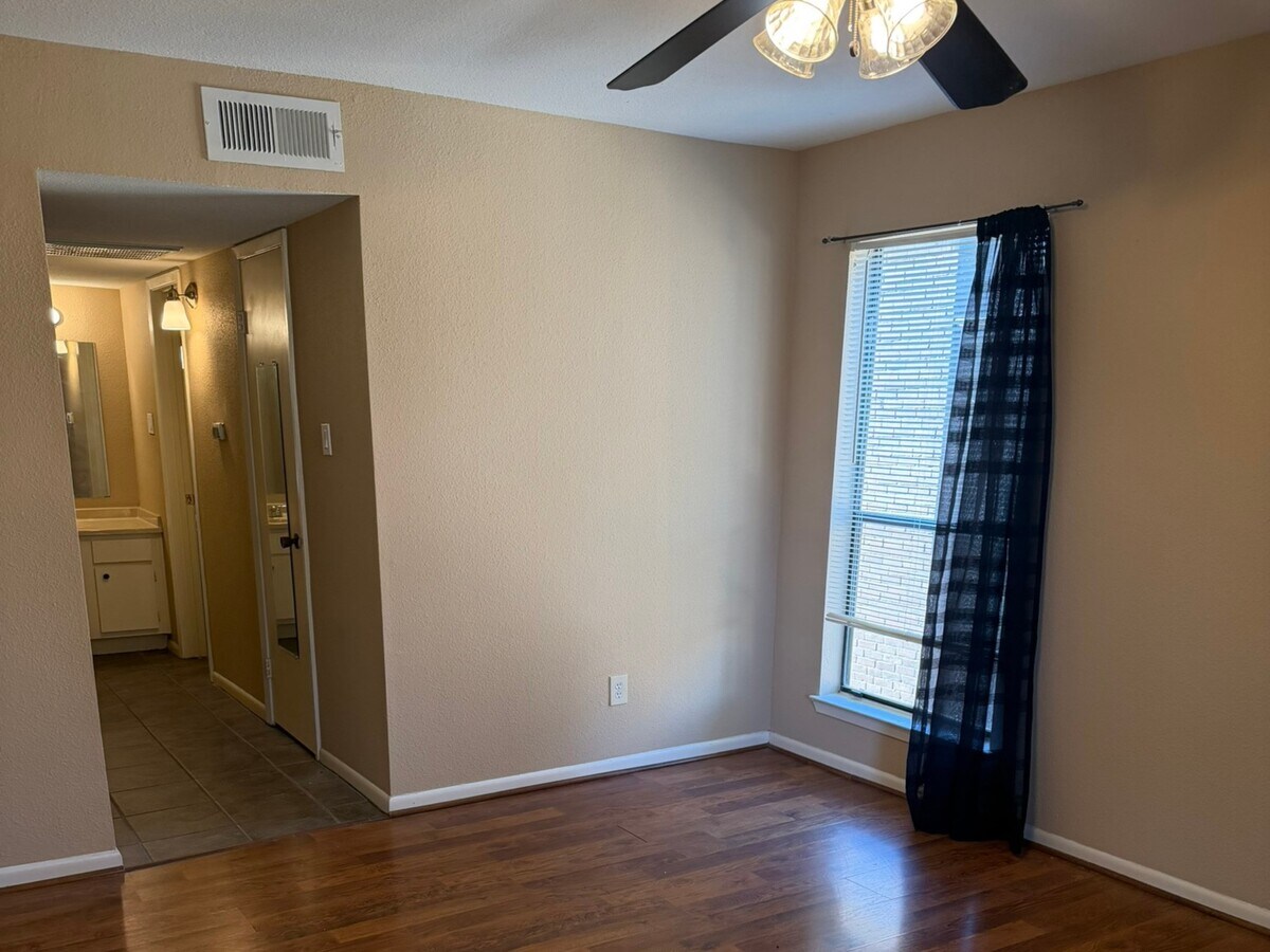 Photo - 9000 Bissonnet St Unit 512
