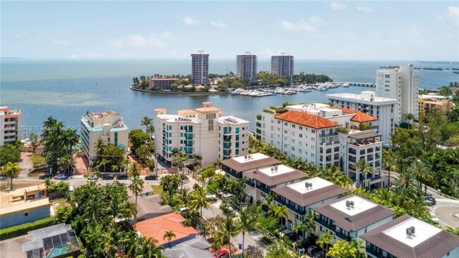 Photo - 3554 W Glencoe St