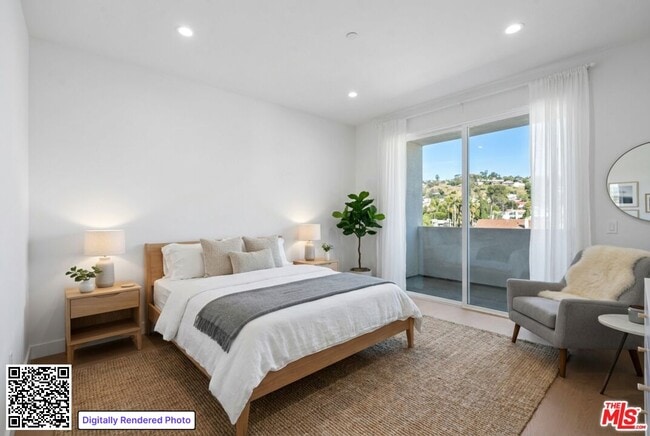 Photo - 1717 Winona Blvd Unidad 202