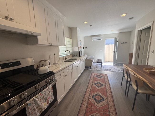 Photo - 1 bed, 1 bath ADU with private yard and laundry