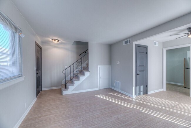 Photo - Windsor Village Townhomes