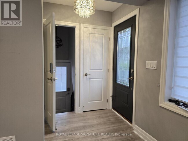 Photo - 141 Phillip Ave