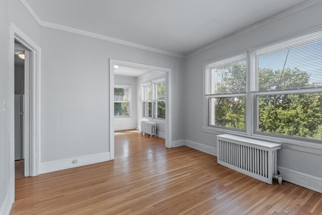 Photo - 214 Oak Grove | Origen Living