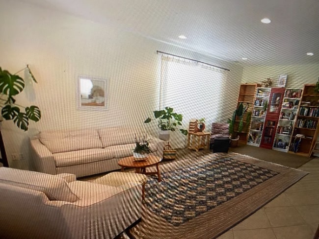 Photo - 1013 Eagle Ln